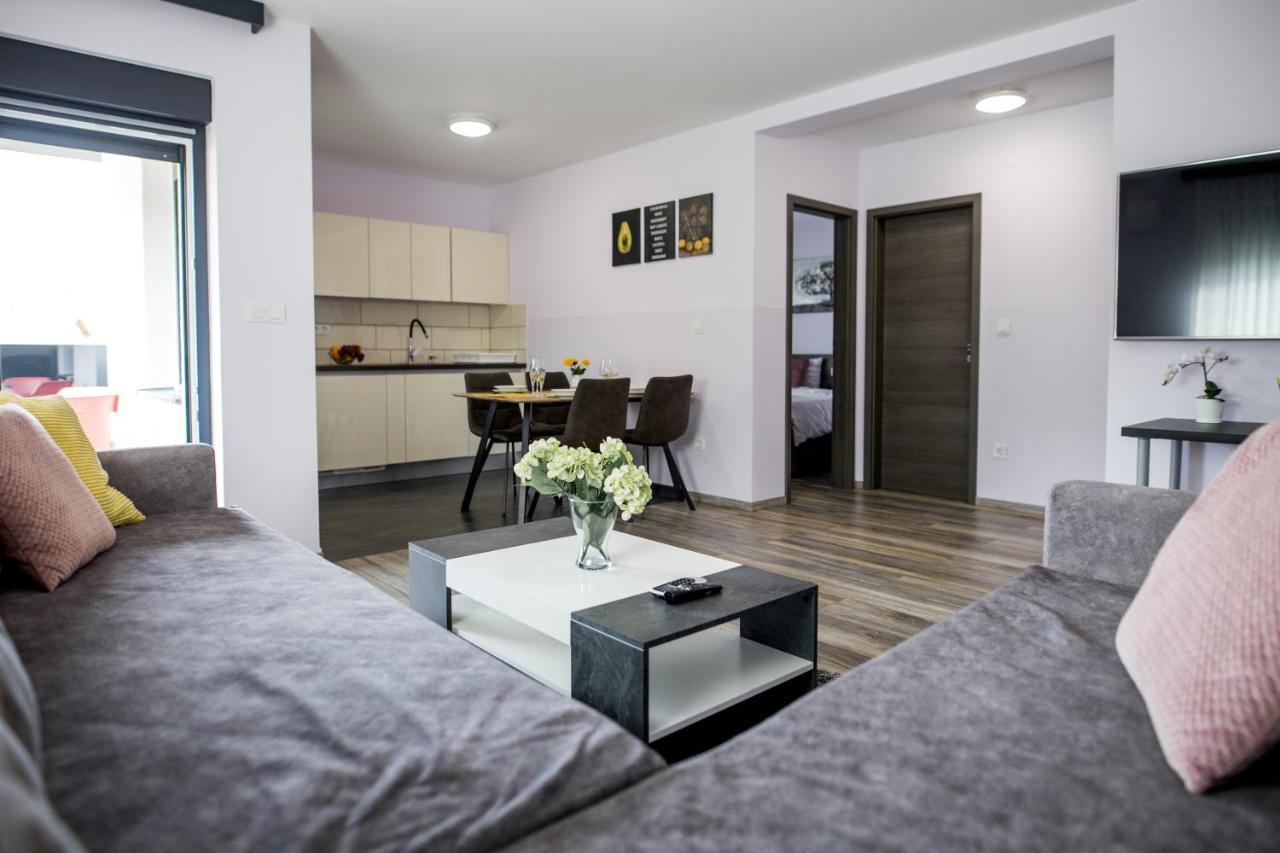 Apartments Dora 스베티 마르틴 나 무리 외부 사진